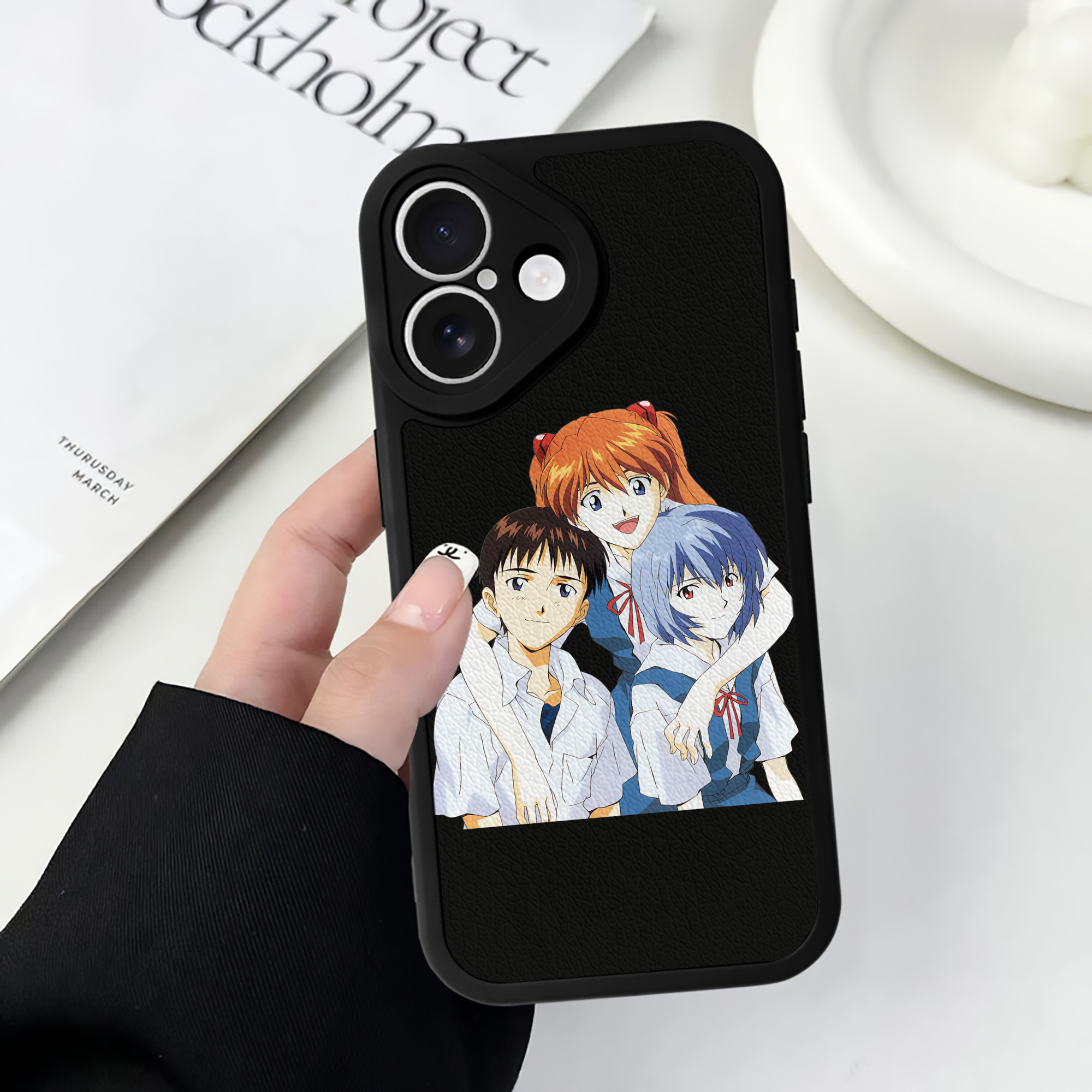 （画像用） EVA 新世紀エヴァンゲリオン 【iPhone 16シリーズ対応】シリコンスマホケース（レザー調） 材質：シリコン